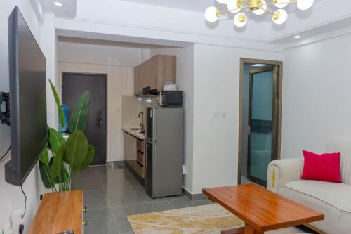 1 bedroom condo Riverside Drive with gym