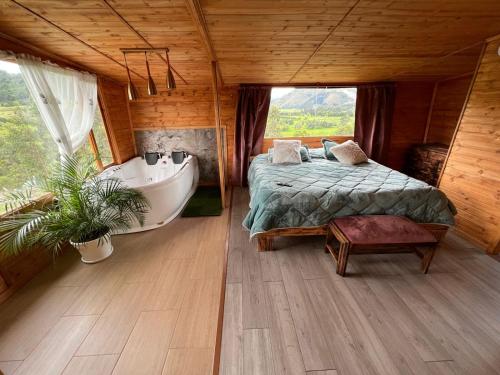 Glamping Los Hayuelos — Iza