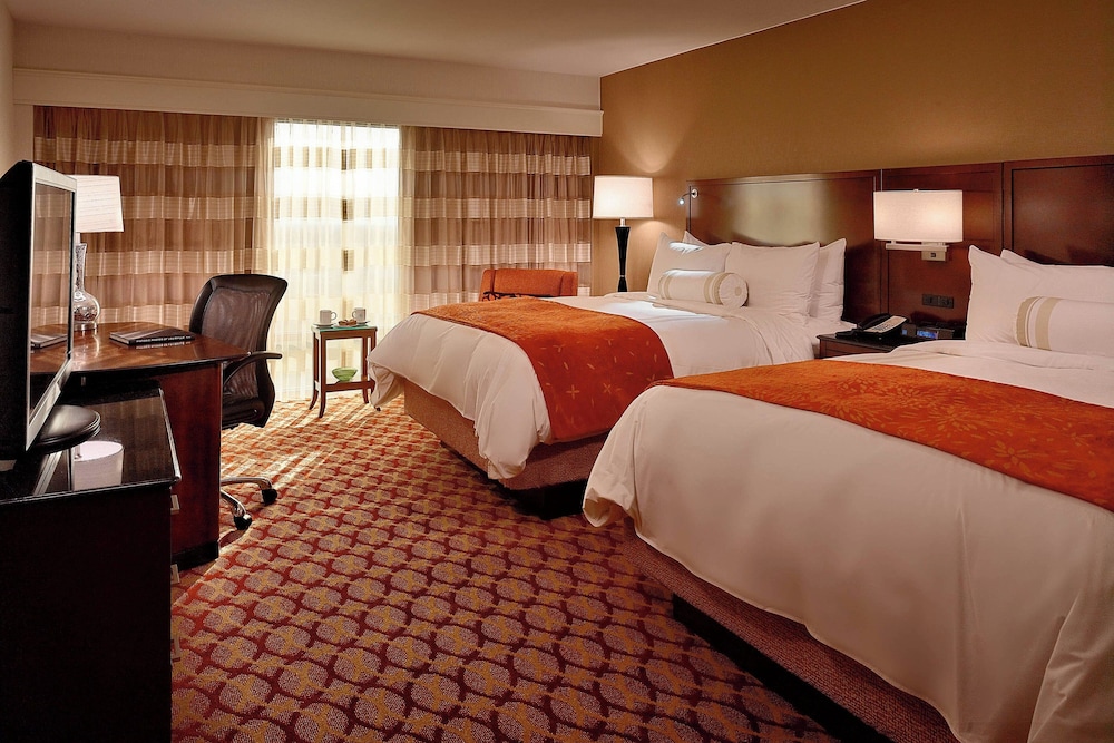 Marriott Louisville East — Louisville