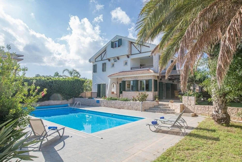 Villa Matronas Titan Stunning 5 Bedroom Protaras Villa With Private Pool — 4-Star Luxury Hotel in Paralimni, Cyprus