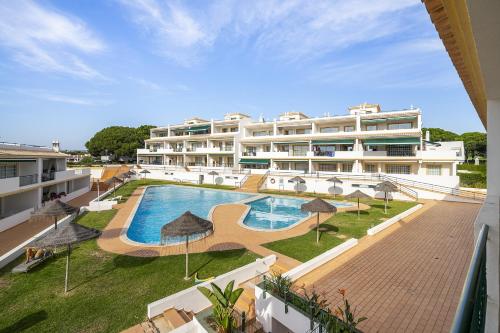 Vilamoura Cozy and Quiet Holiday Apartment — 4-Star Luxury Hotel in Vilamoura, Portugal