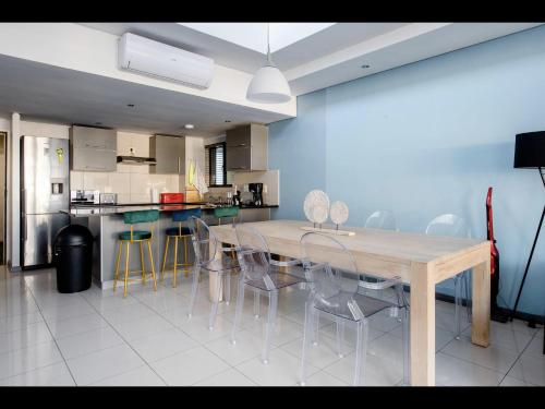 Stylish penthouse in the MotherCity