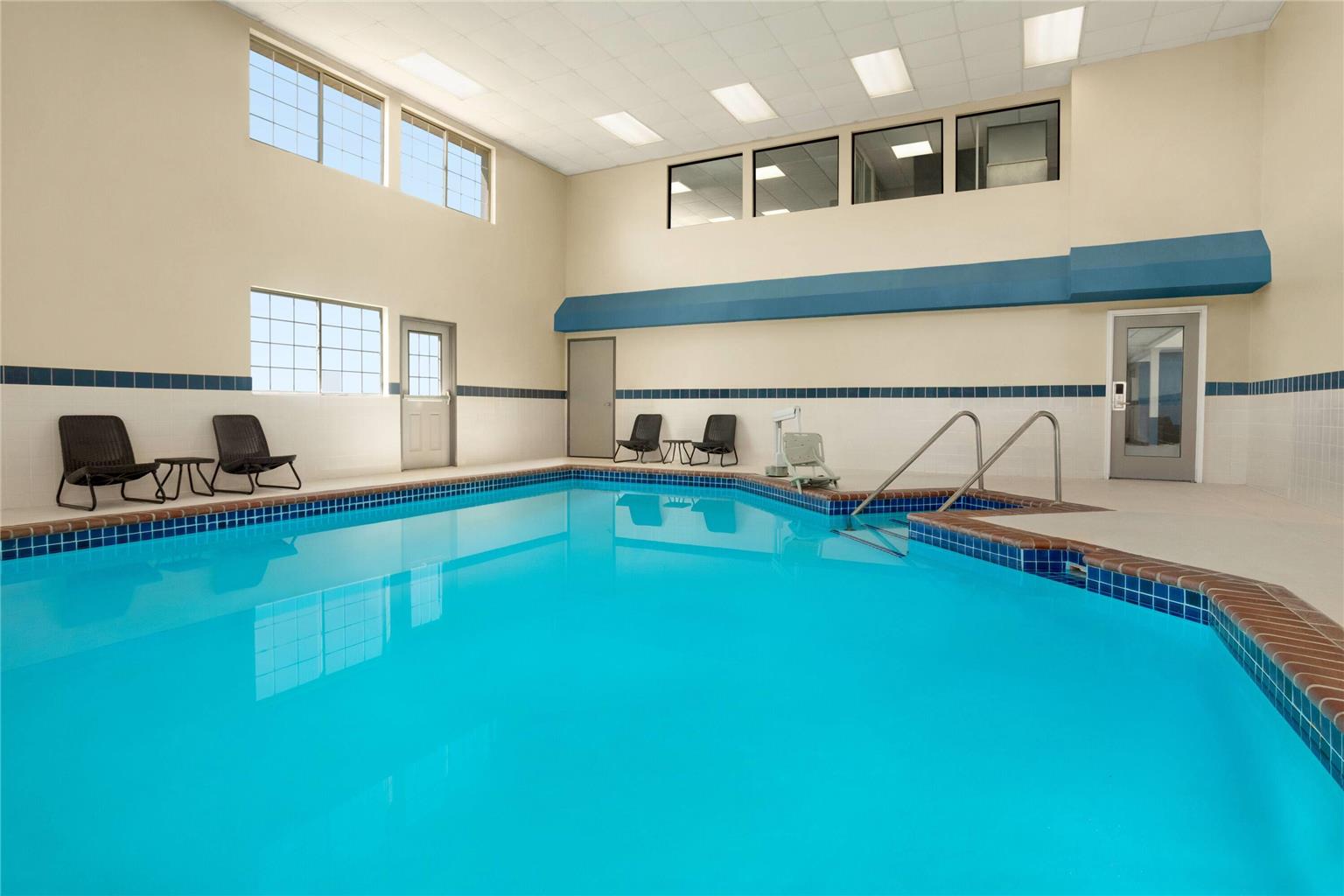 Baymont by Wyndham Blackwell I 35 - photo 9