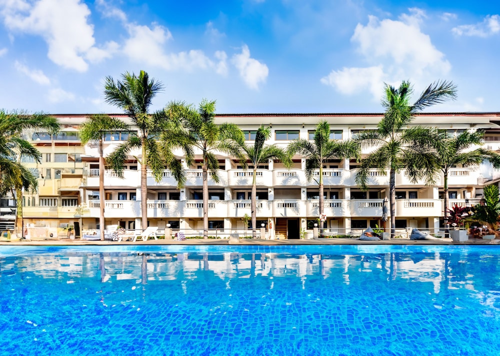 Bay Beach Resort - carbon neutral hotel in Koh Samui
