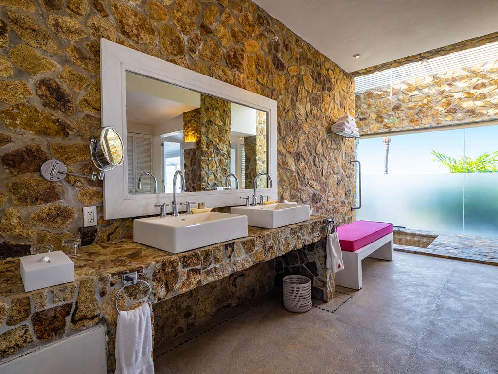 Las Brisas Acapulco Roqueta Suite