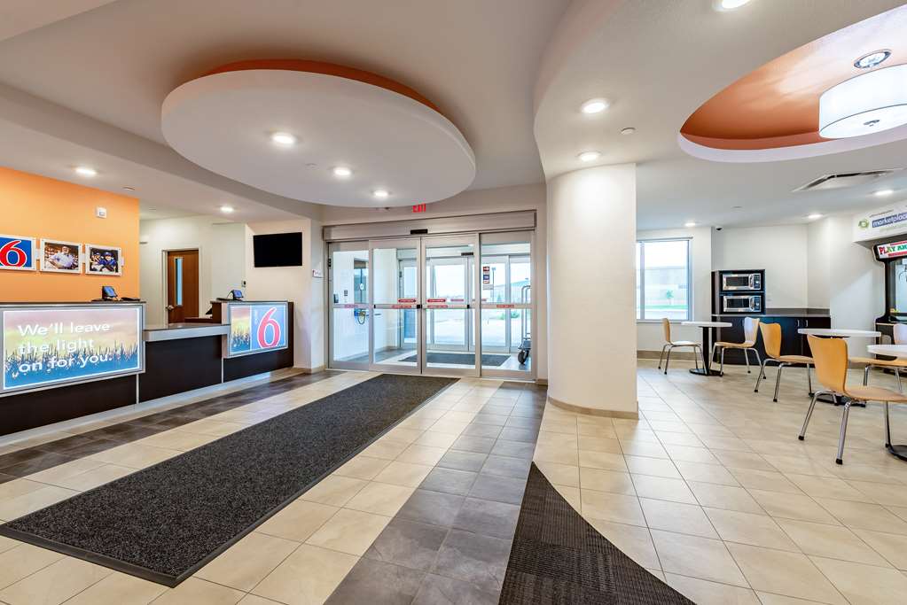Motel 6 Mankato MN - photo 19