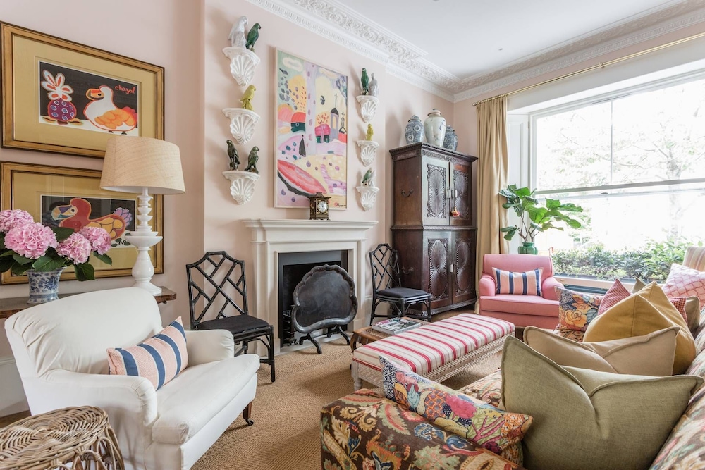 Brunswick Gardens II by Onefinestay — 4-Star Luxury Hotel in London, United Kingdom