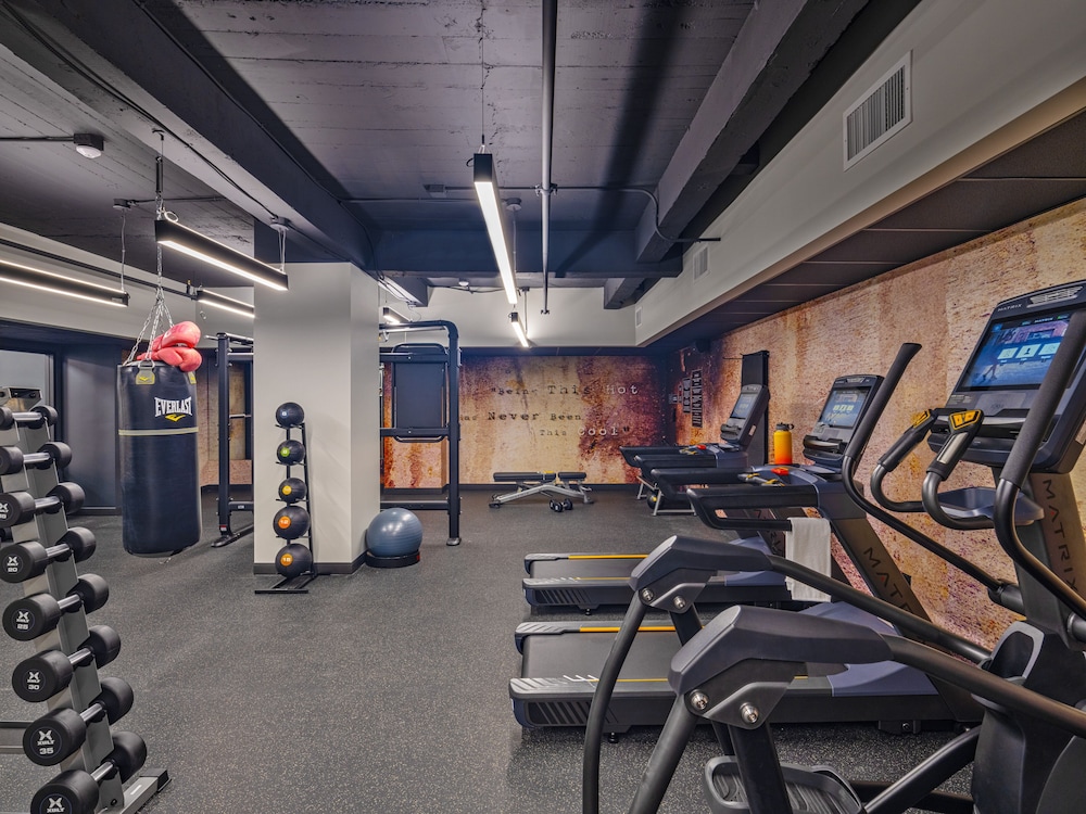 Moxy Phoenix Downtown - photo 23