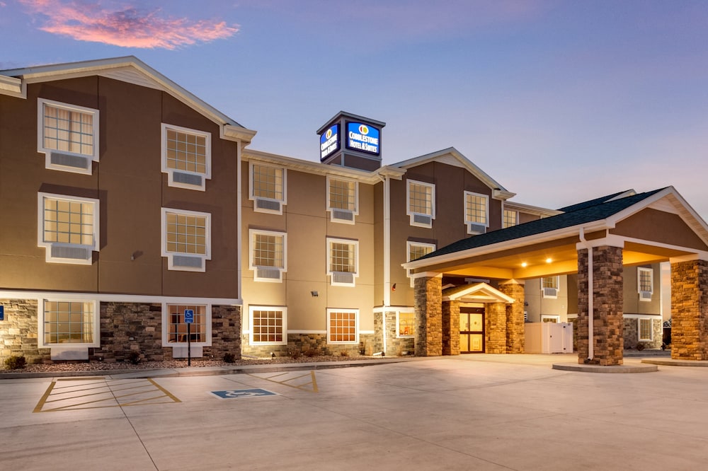 Cobblestone Hotel & Suites Cozad - photo 2