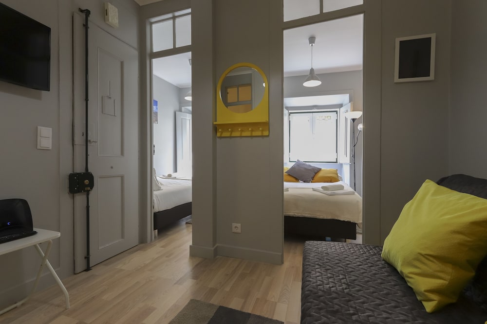 Cosy Liberdade By Homing — 4-Star Luxury Hotel in Lisbon, Portugal