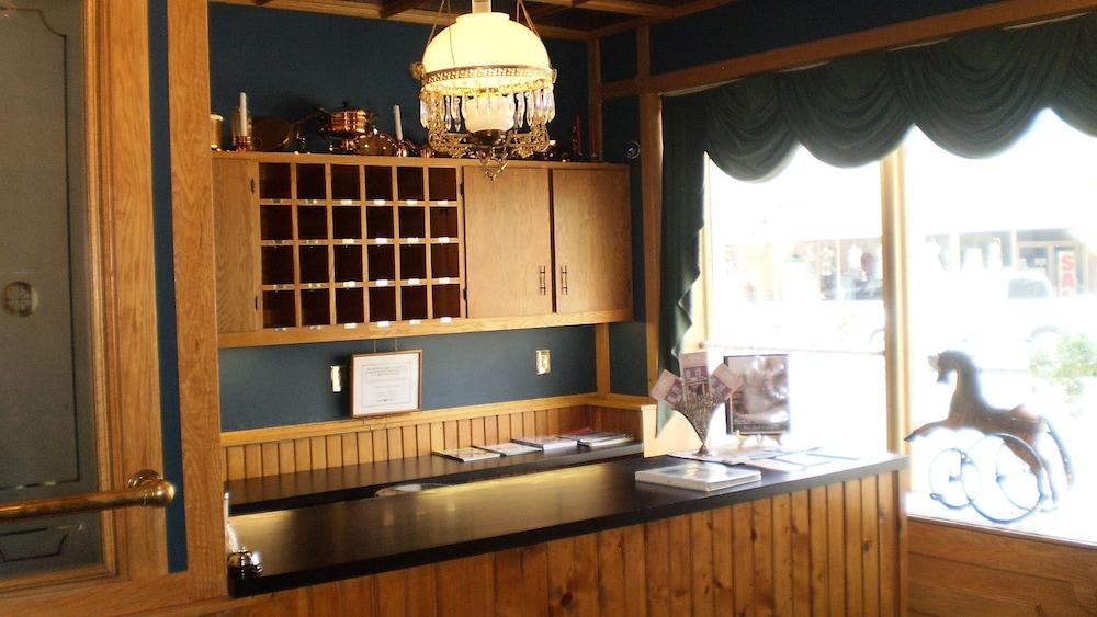 Hotel Millersburg - photo 6