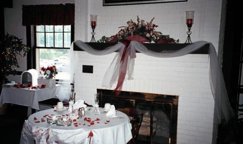 Colebrook C.C. & Motel - photo 25