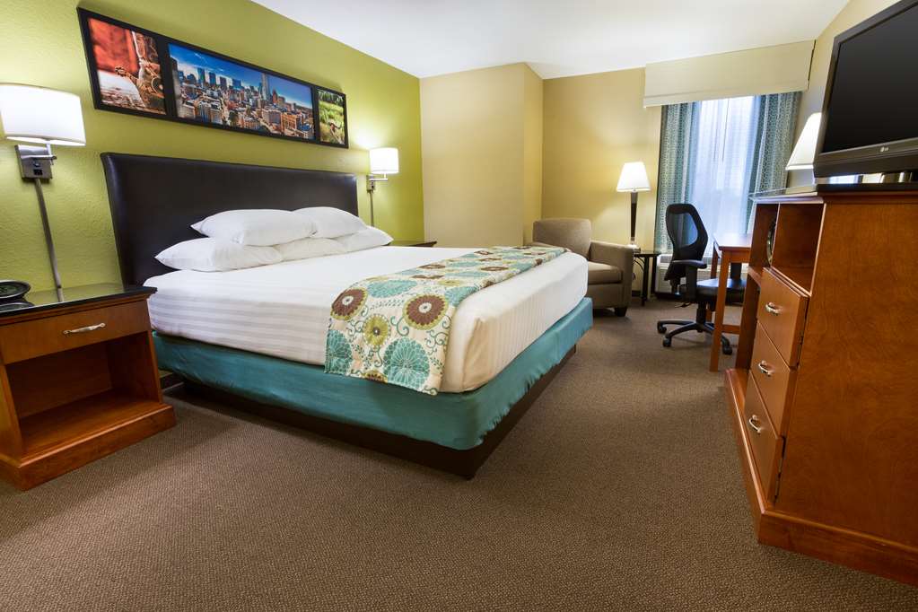 Drury Inn & Suites Houston Near the Galleria - photo 21