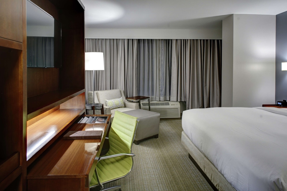 DoubleTree by Hilton Hotel Biloxi - photo 15