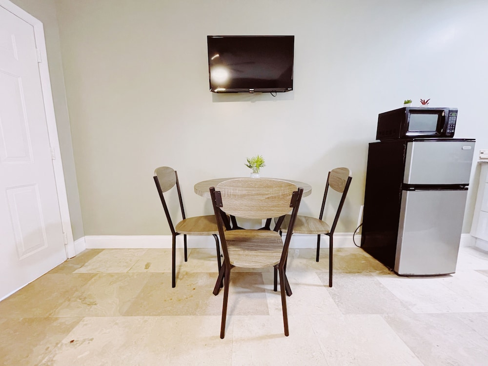Sea Steps Suites - photo 14