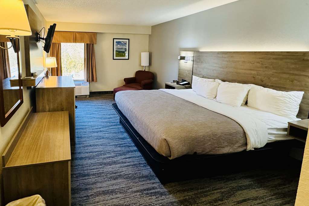 Quality Inn Danville University Area - photo 29