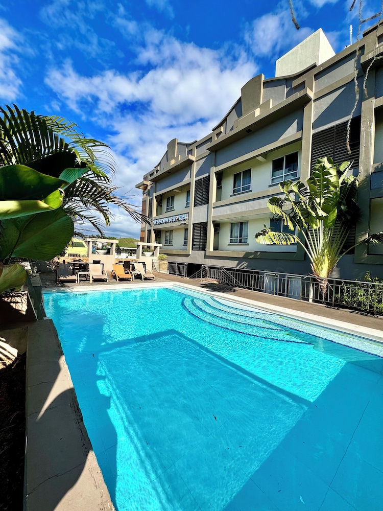 MO2 Westown Hotel Bacolod Downtown in Bacolod, Philippines