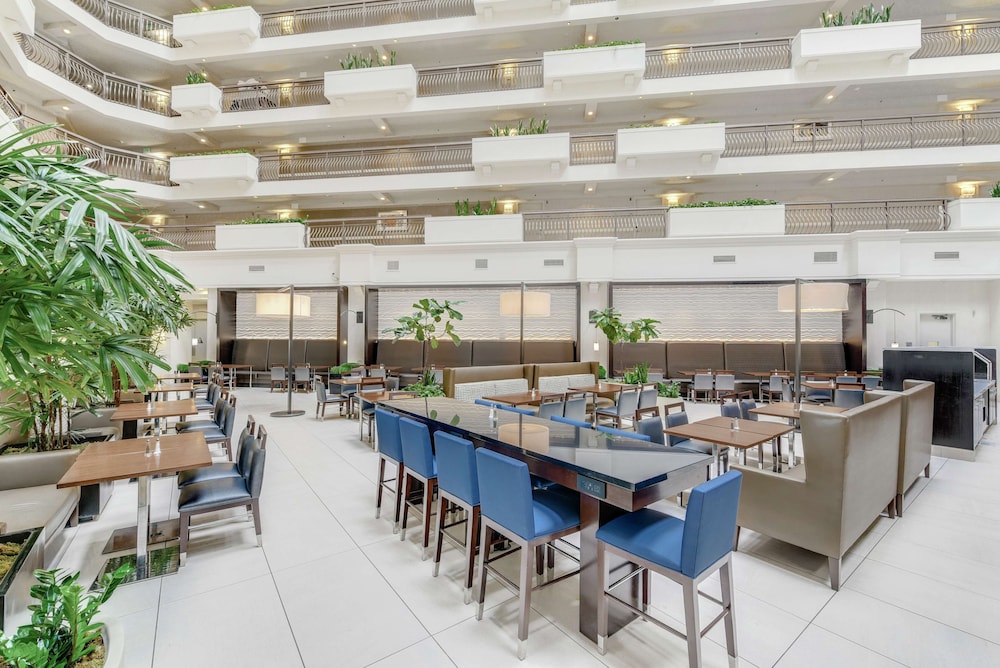 Embassy Suites by Hilton Anaheim Orange - photo 45