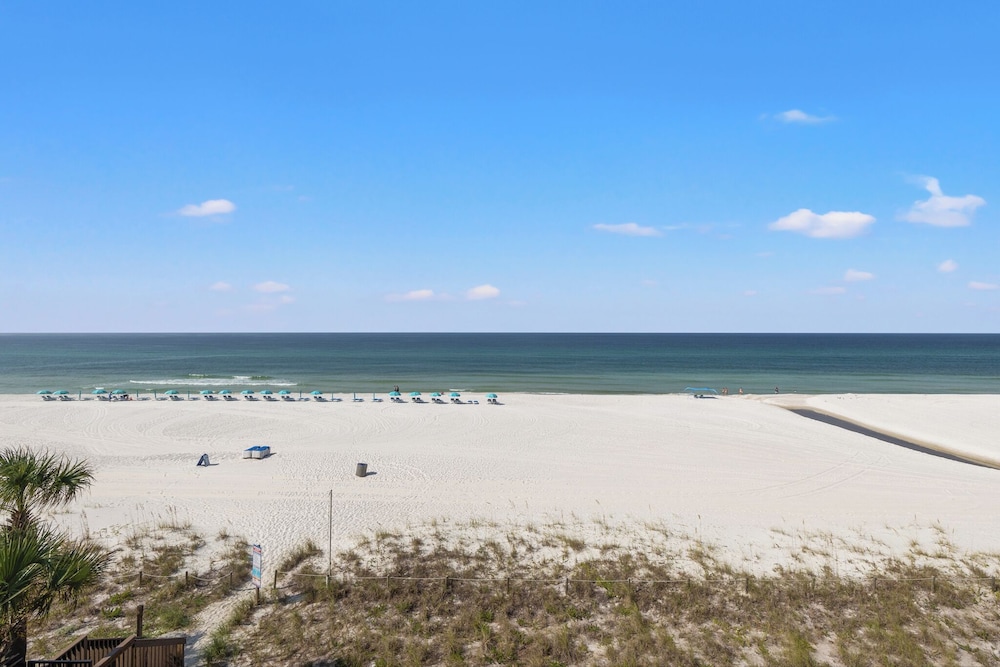 Sandpiper Beacon Beach Resort - photo 356