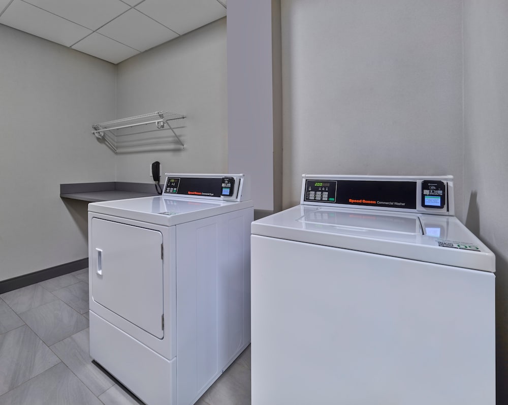 Holiday Inn Express Huntsville Space Center by IHG - photo 15