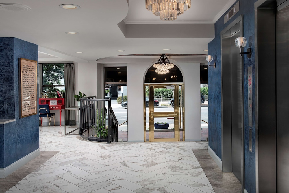 West End Washington DC Tapestry Collection by Hilton - photo 10