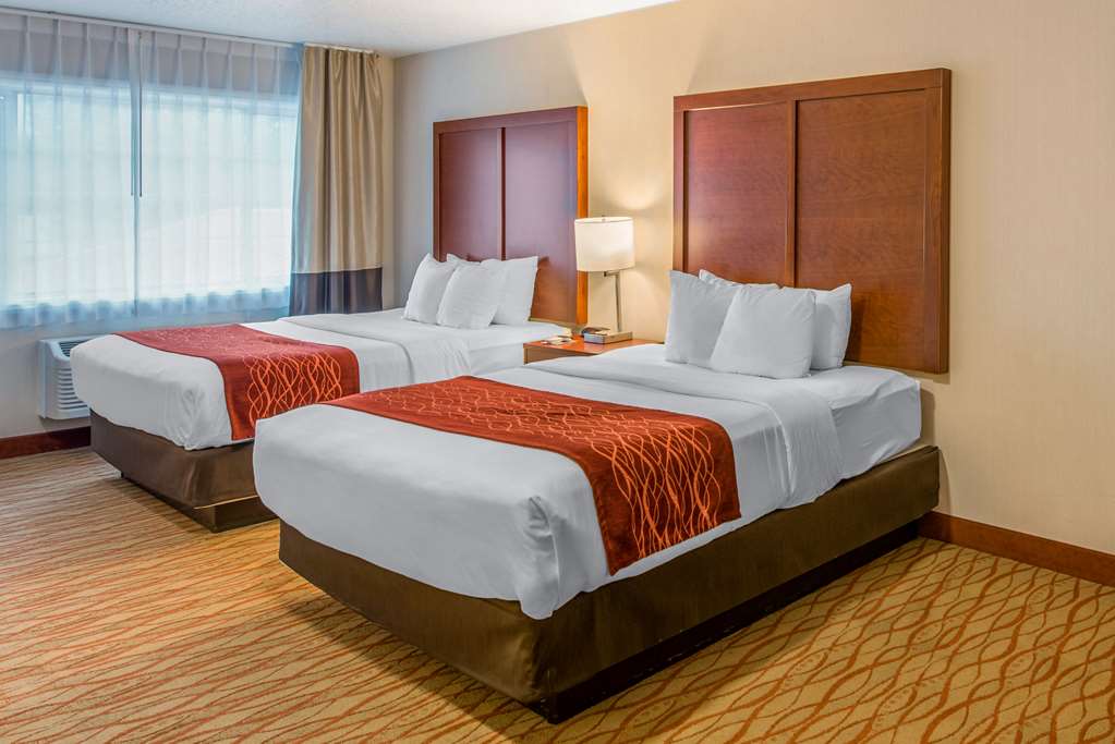 Comfort Inn Mount Shasta Area - photo 17