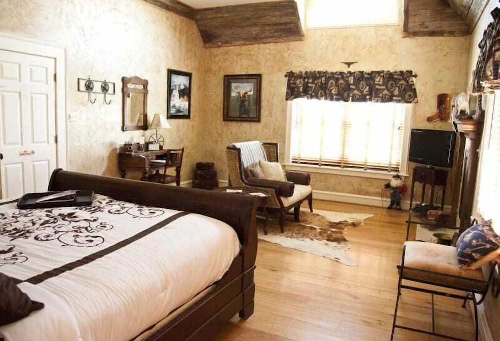 Lillian Farms Bed & Breakfast - photo 20