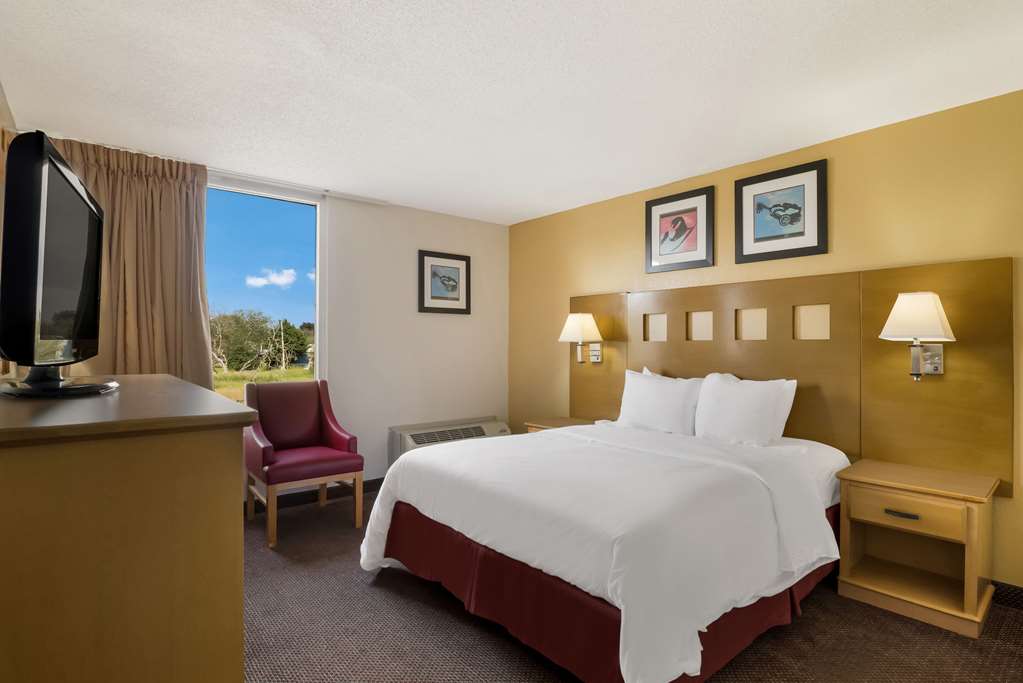 Quality Inn Alice - photo 6
