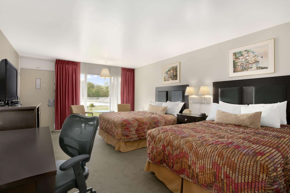 Ramada by Wyndham Washington - photo 22