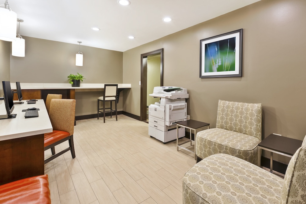 Staybridge Suites Detroit Utica by IHG - photo 41