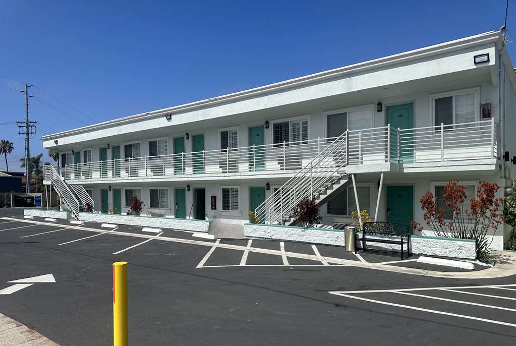 Motel 9 - photo 4