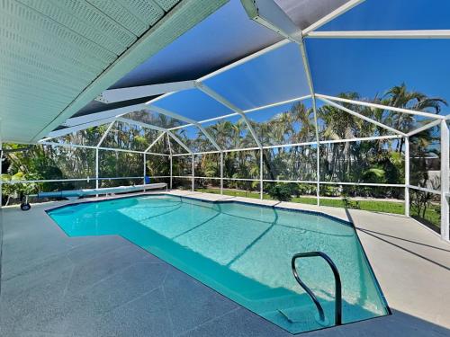 Villa Geckos Retreat — 4-Star Luxury Hotel in Cape Coral, United States