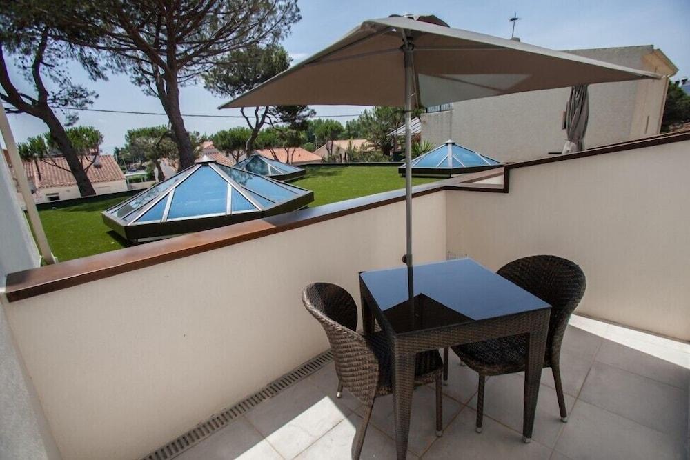 Hôtel Host & Vinum — Canet-En-Roussillon — photo 3