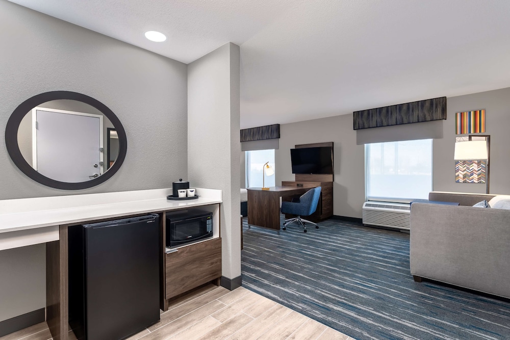 Hampton Inn & Suites Richmond IN - photo 4