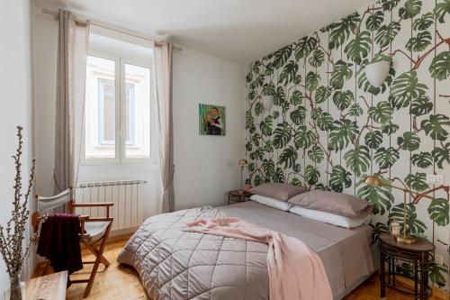 Giglio Quiet Apartment at Campo Dei Fiori — 4-Star Luxury Hotel in Rome, Italy