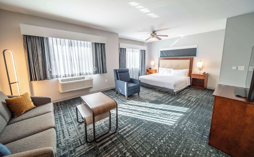 Homewood Suites by Hilton Rochester Mayo Clinic Area Saint Marys - photo 14