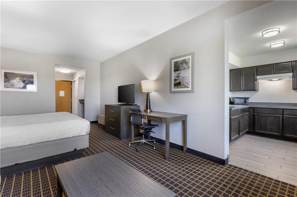 Best Western Plus Lampasas Inn & Suites - photo 12