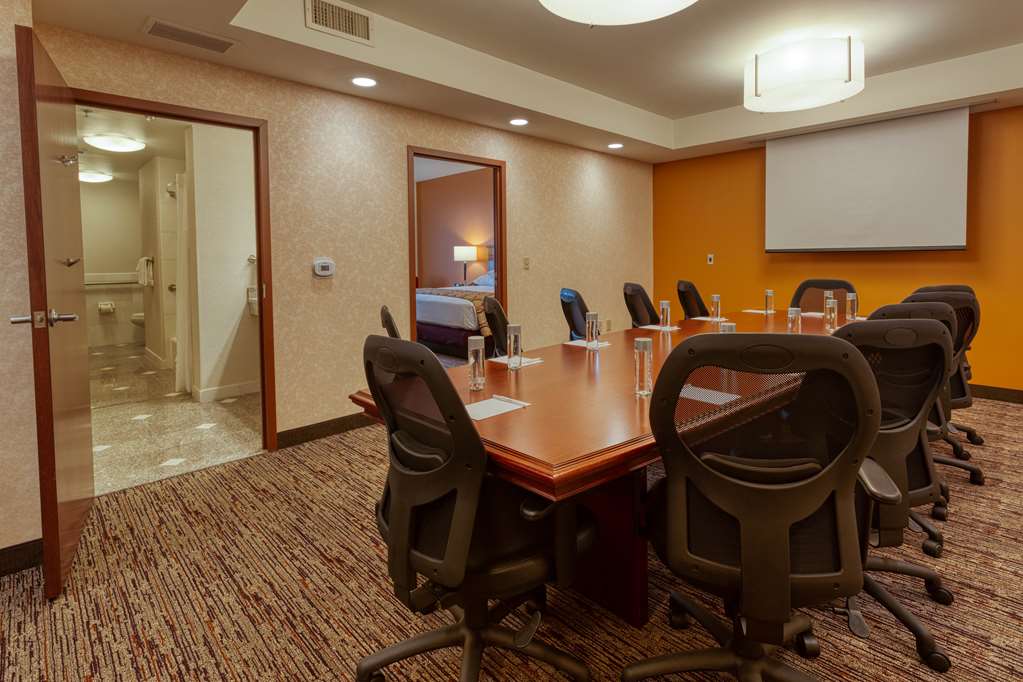 Drury Inn & Suites Indianapolis Northeast - photo 16