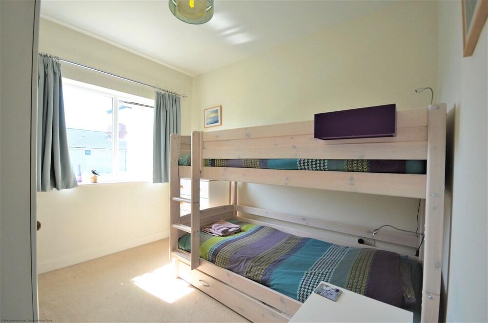 Pebble House — Worthing — photo 3