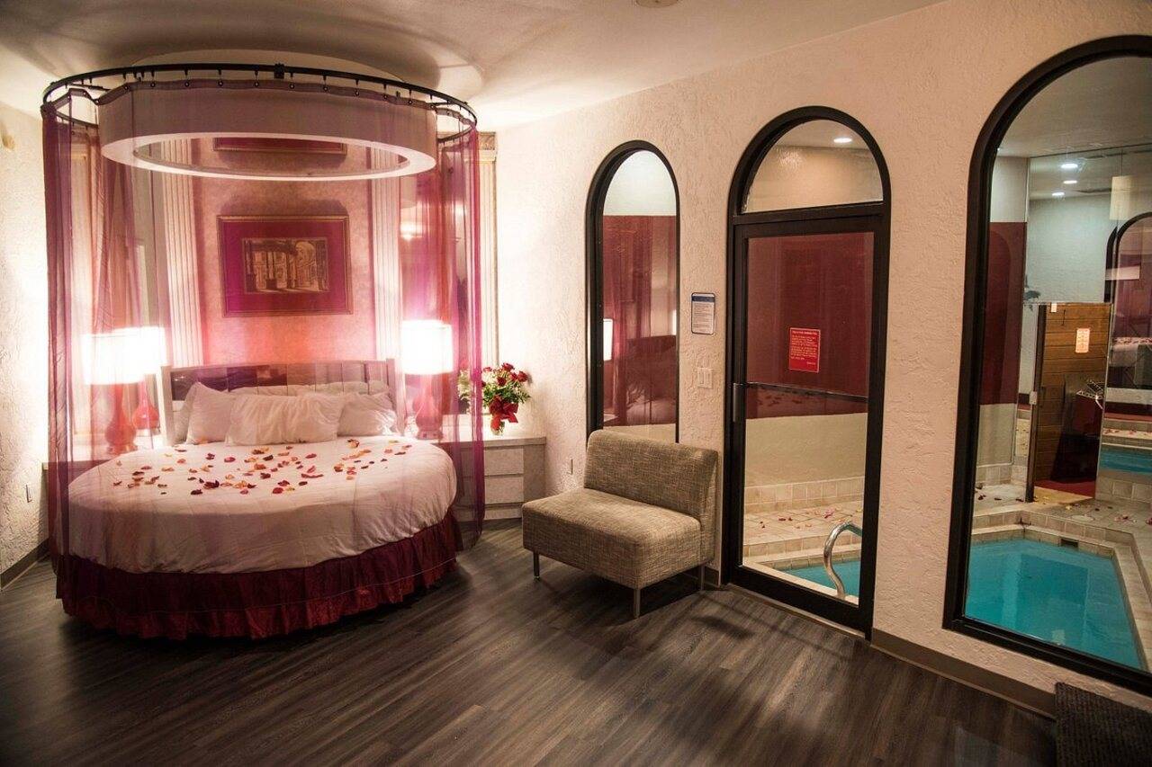 Pocono Palace Resort - photo 7