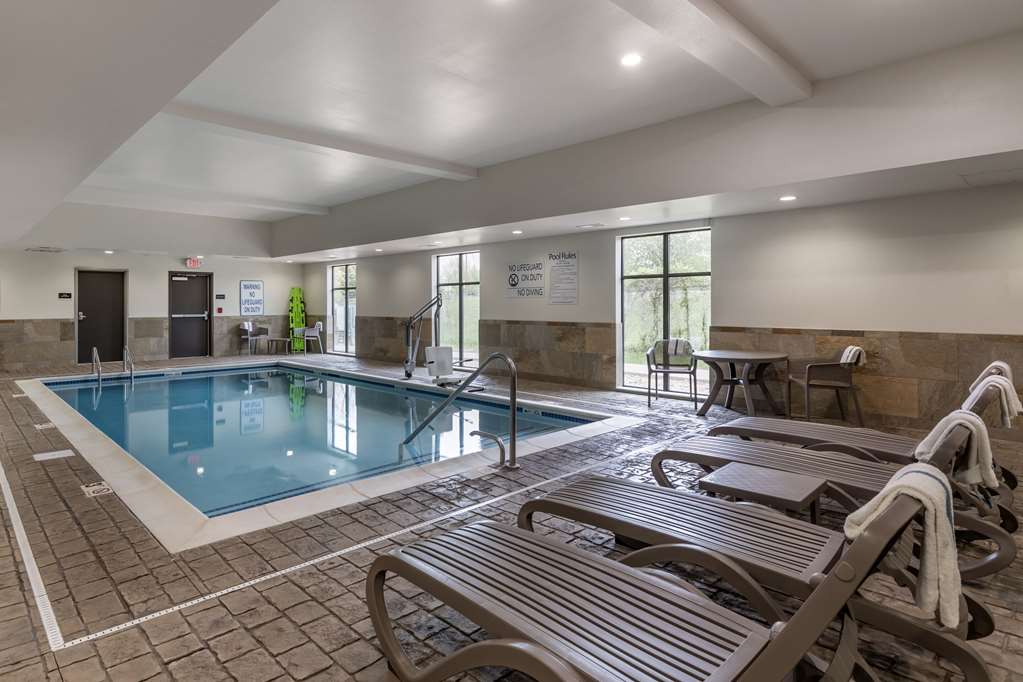 MainStay Suites Bowling Green North - photo 19