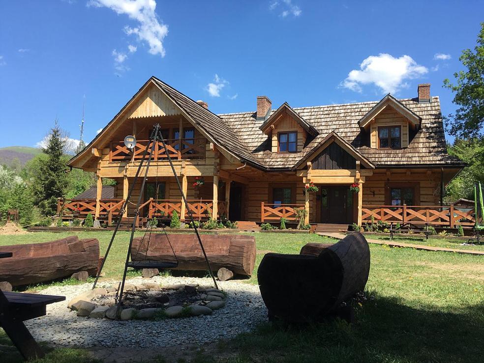 Biesowka - carbon neutral hotel in Unknown City