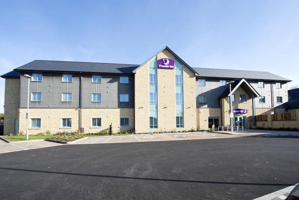 Premier Inn Cirencester Town Centre in Cirencester, United Kingdom