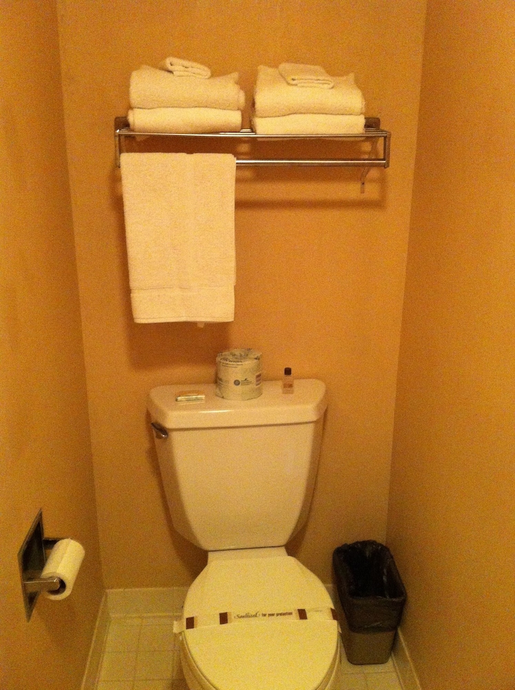 Lake Harmony Inn - photo 35
