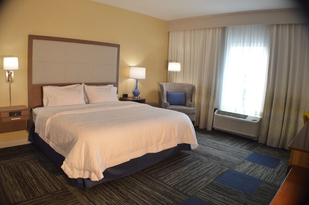 Hampton Inn Lockport Buffalo - photo 9