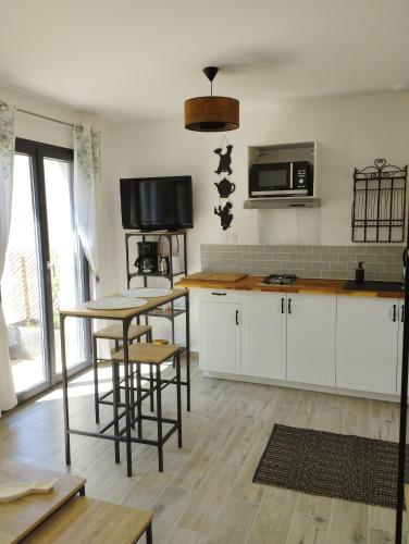 Studio De Charme En Provence — Caromb