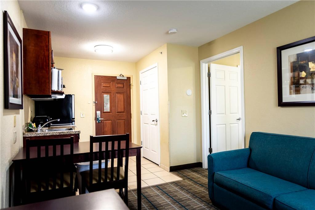 MainStay Suites Coralville Iowa City - photo 45