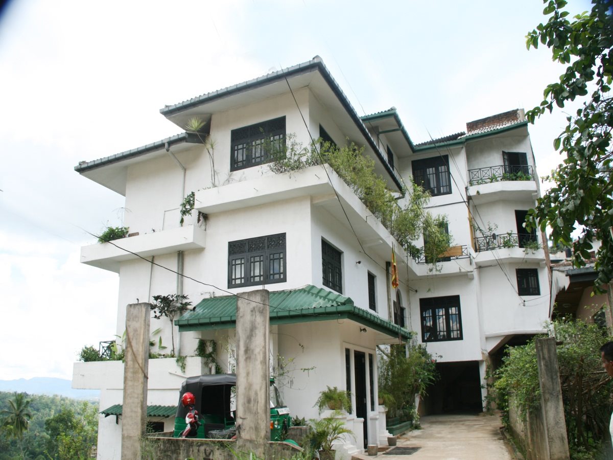 Senkada Rest - carbon neutral hotel in Kandy