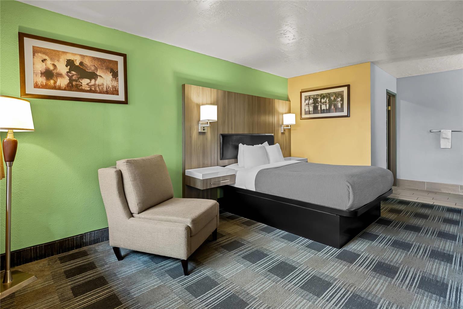 Quality Inn Madras - photo 44