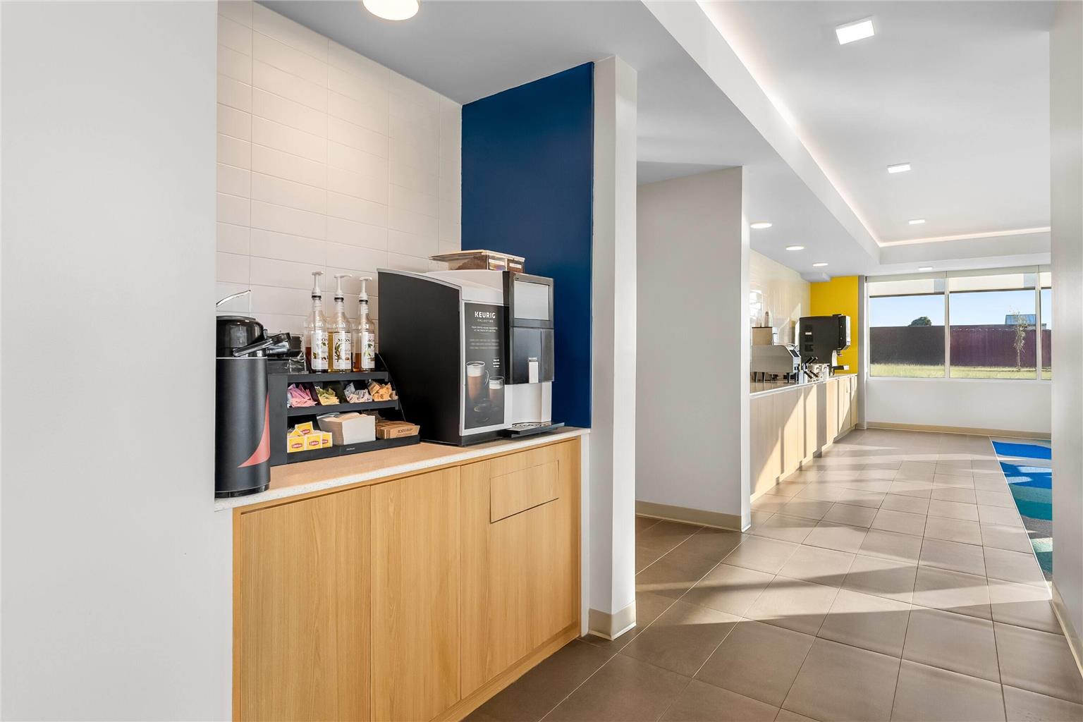 Microtel Inn and Suites by Wyndham Prattville Montgomery - photo 16